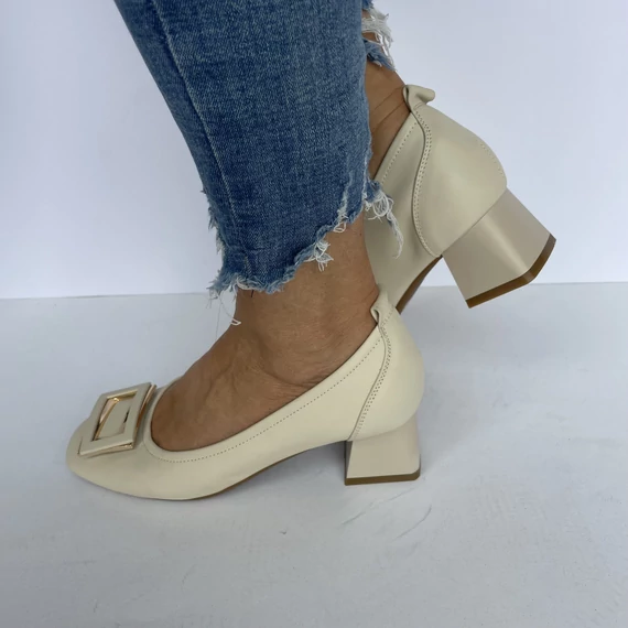 Körömcipő Pass M4M440011B