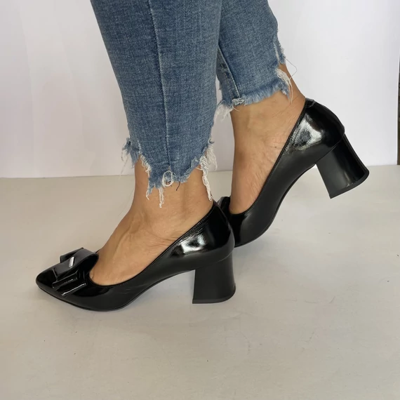 Körömcipő Tuttobene TB 138